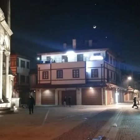 Eser Oteli Bed & Breakfast *