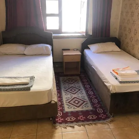 فندق مبيت وإفطار Eser كونيا
