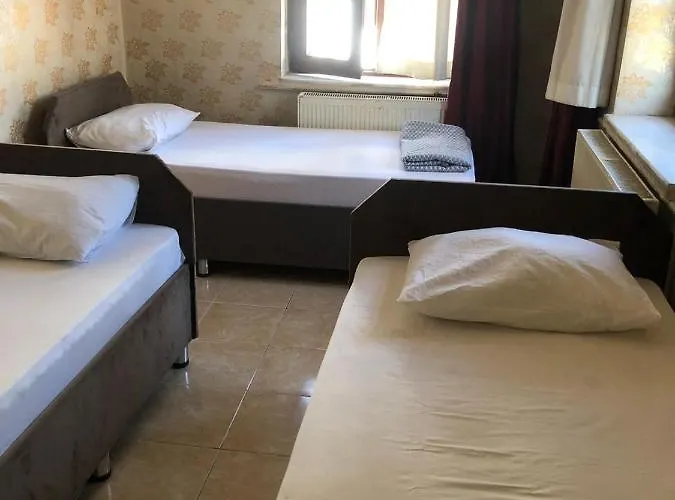 ベッド・アンド・ブレックファスト Eser